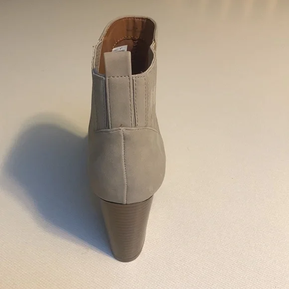 American Eagle Women’s Ankle Boots - Picture 3 of 6